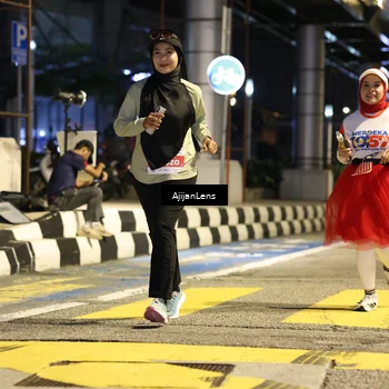 Runner Photo 4590543