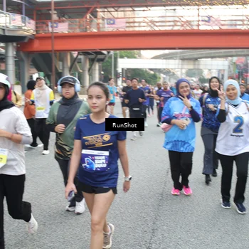 Runner Photo 4590560