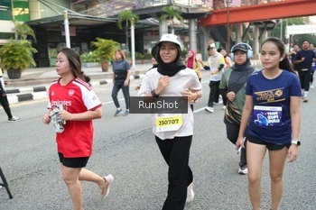 Runner Photo 4590580