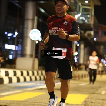 Runner Photo 4590671