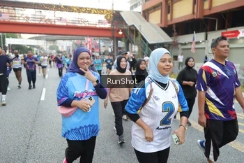 Runner Photo 4590691