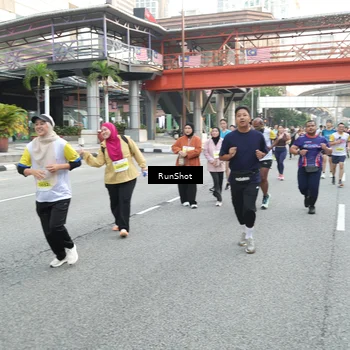 Runner Photo 4590754