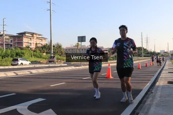 Runner Photo 4590756