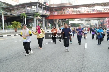Runner Photo 4590757