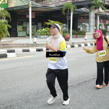 Runner Photo 4590793
