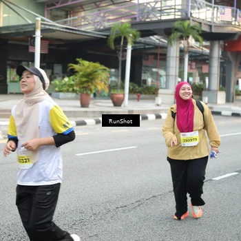 Runner Photo 4590814