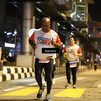 Runner Photo 4590839