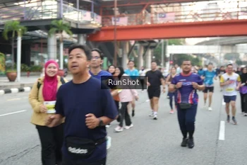 Runner Photo 4590852