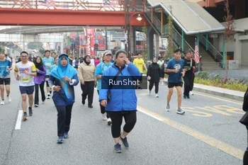 Runner Photo 4590884