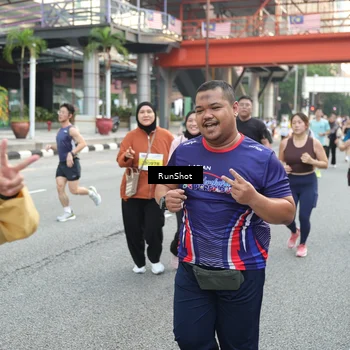 Runner Photo 4590973