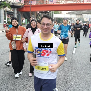 Runner Photo 4591048