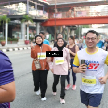 Runner Photo 4591058