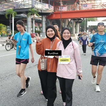 Runner Photo 4591087