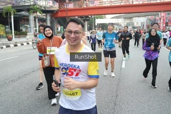Runner Photo 4591104