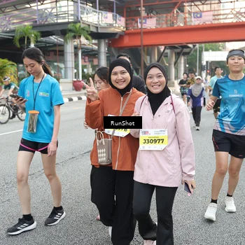 Runner Photo 4591110