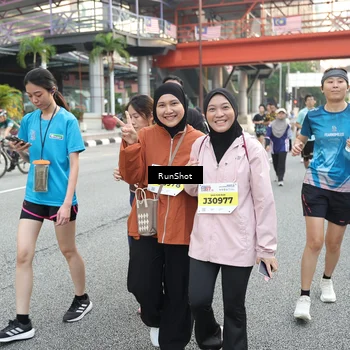 Runner Photo 4591112
