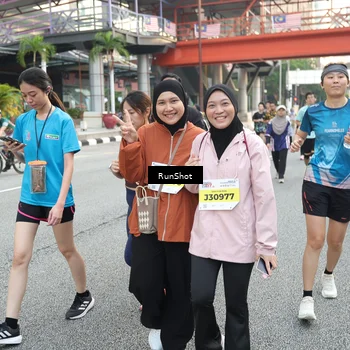 Runner Photo 4591121
