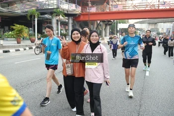 Runner Photo 4591133