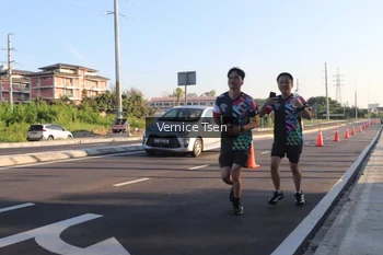 Runner Photo 4591142