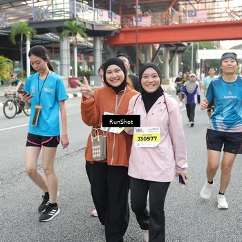 Runner Photo 4591182