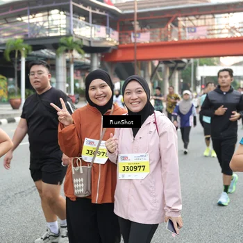 Runner Photo 4591193