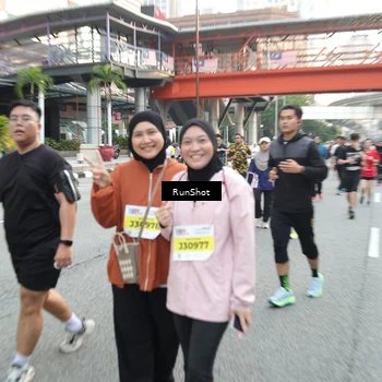 Runner Photo 4591217