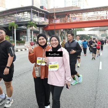 Runner Photo 4591250
