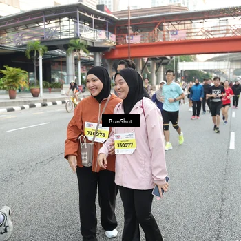 Runner Photo 4591290