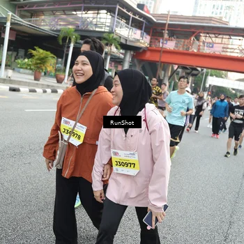 Runner Photo 4591325
