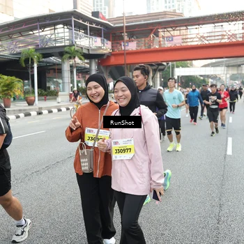 Runner Photo 4591335
