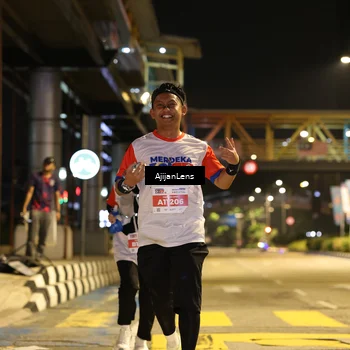 Runner Photo 4591357