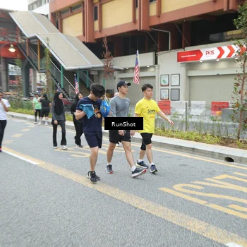Runner Photo 4591379