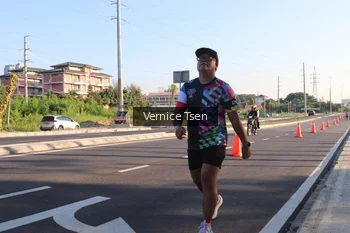 Runner Photo 4591411