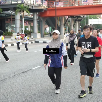 Runner Photo 4591500