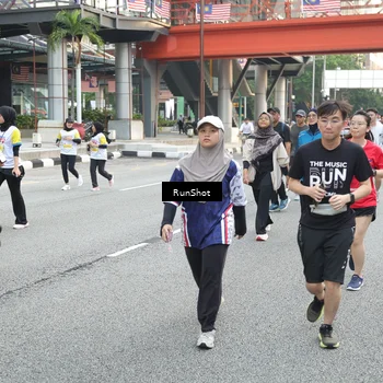 Runner Photo 4591512