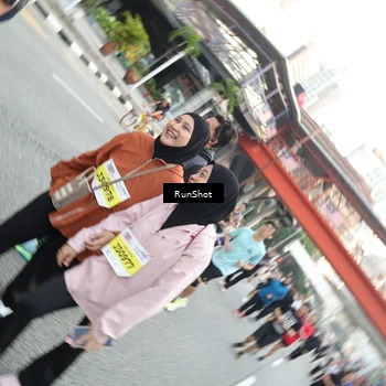 Runner Photo 4591518