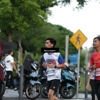 Runner Photo 4591589