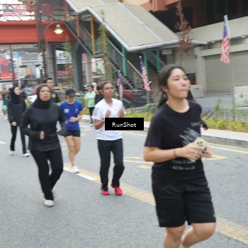 Runner Photo 4591621
