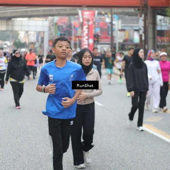 Runner Photo 4591624