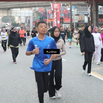 Runner Photo 4591665
