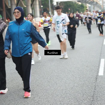 Runner Photo 4591674