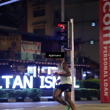 Runner Photo 4591715