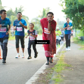 Runner Photo 4591716
