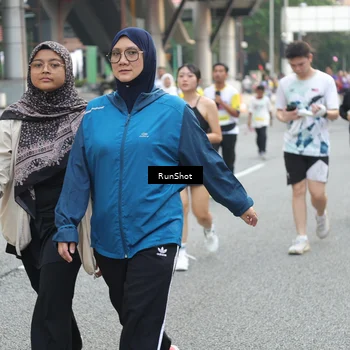 Runner Photo 4591753