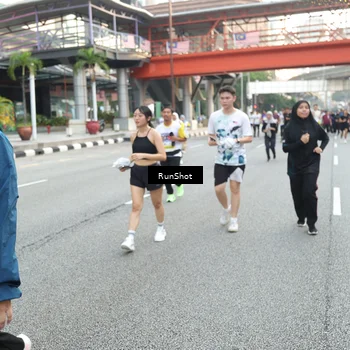 Runner Photo 4591838