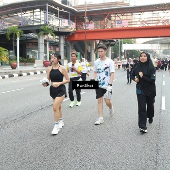 Runner Photo 4591908