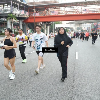 Runner Photo 4591937