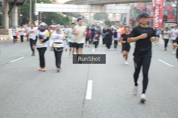 Runner Photo 4592005