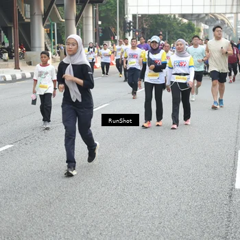 Runner Photo 4592061