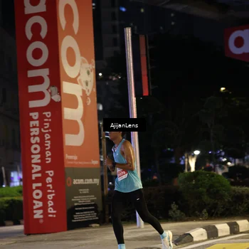 Runner Photo 4592115